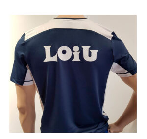 Camiseta con el logo de LOIU